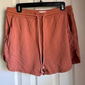 Lou & Grey Supersoft Shorts (Women’s M)